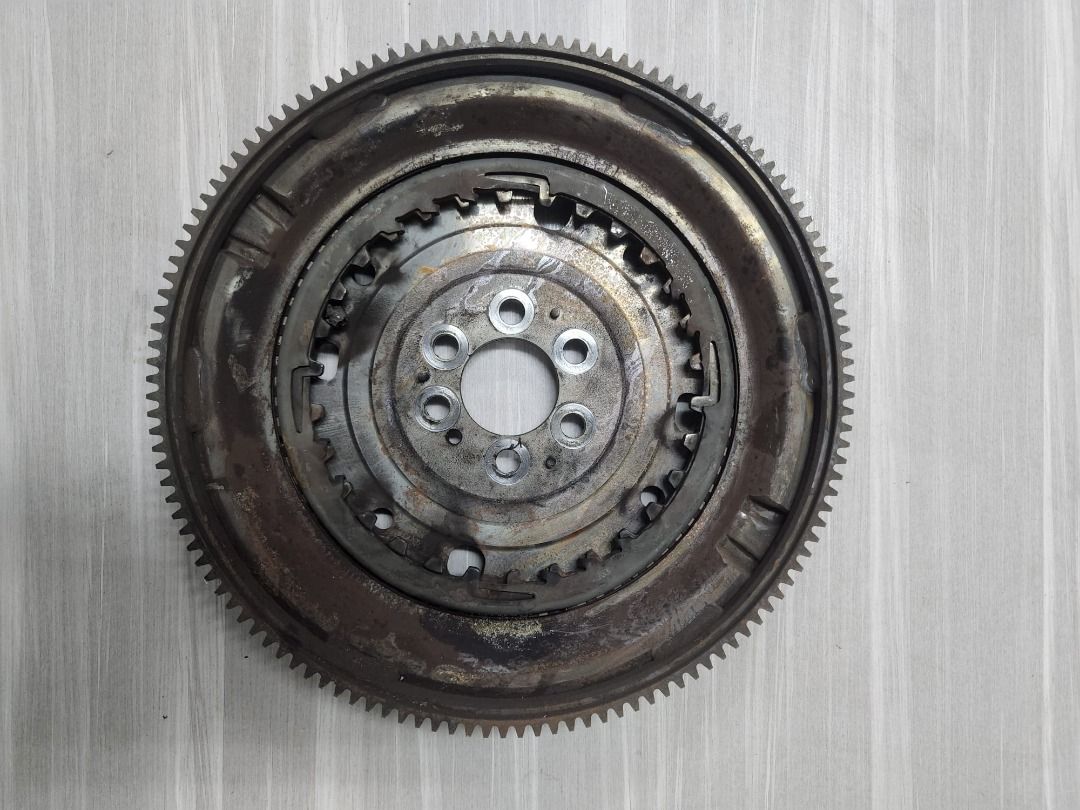 Original Audi A3 Flywheel, Car Accessories, Accessories on Carousell