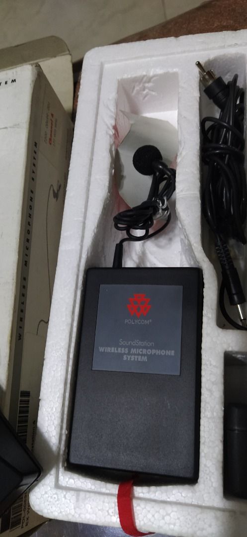 Polycom SoundStation Wireless Mic Microphone Public Address Presenter ...