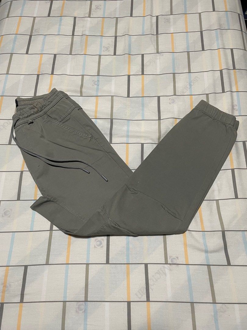 Pull and bear grey joggers on sale