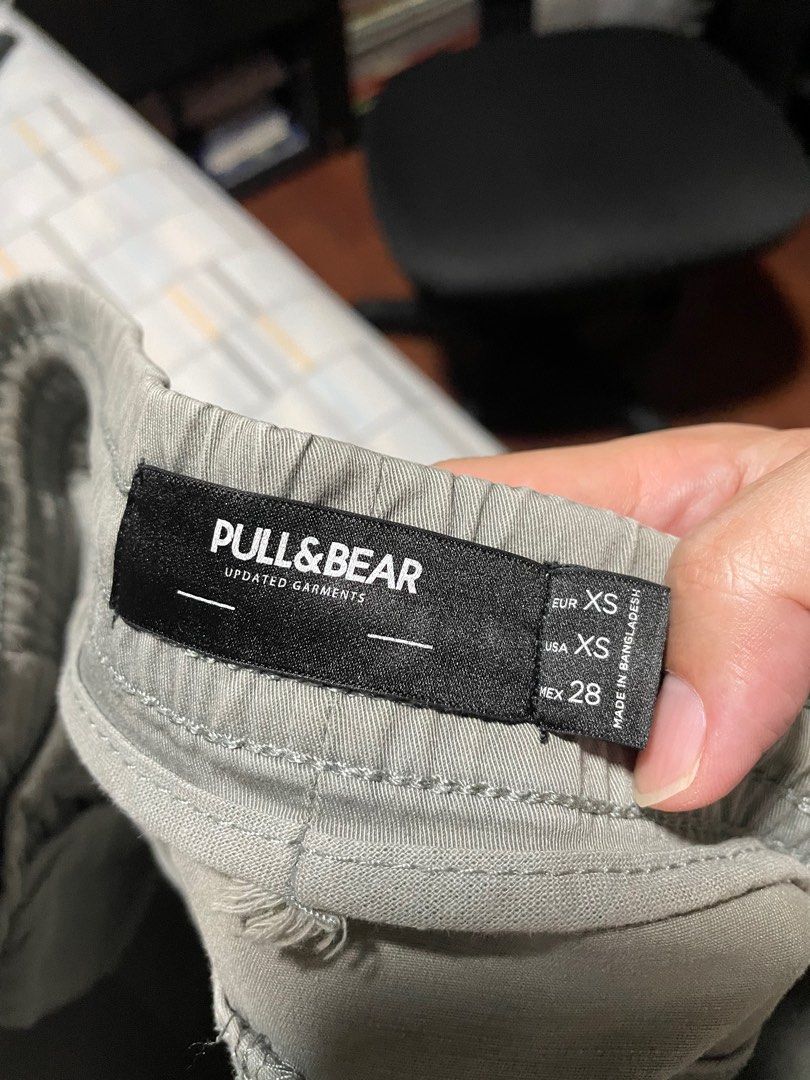 Pull and bear grey joggers on sale