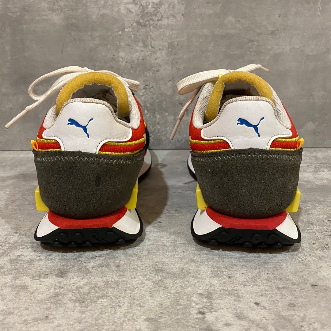 Puma future store rider size 3