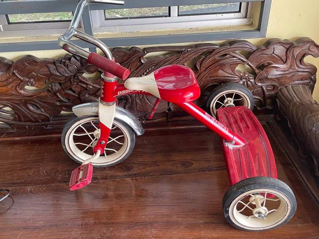 Vintage radio flyer 2024 tricycle