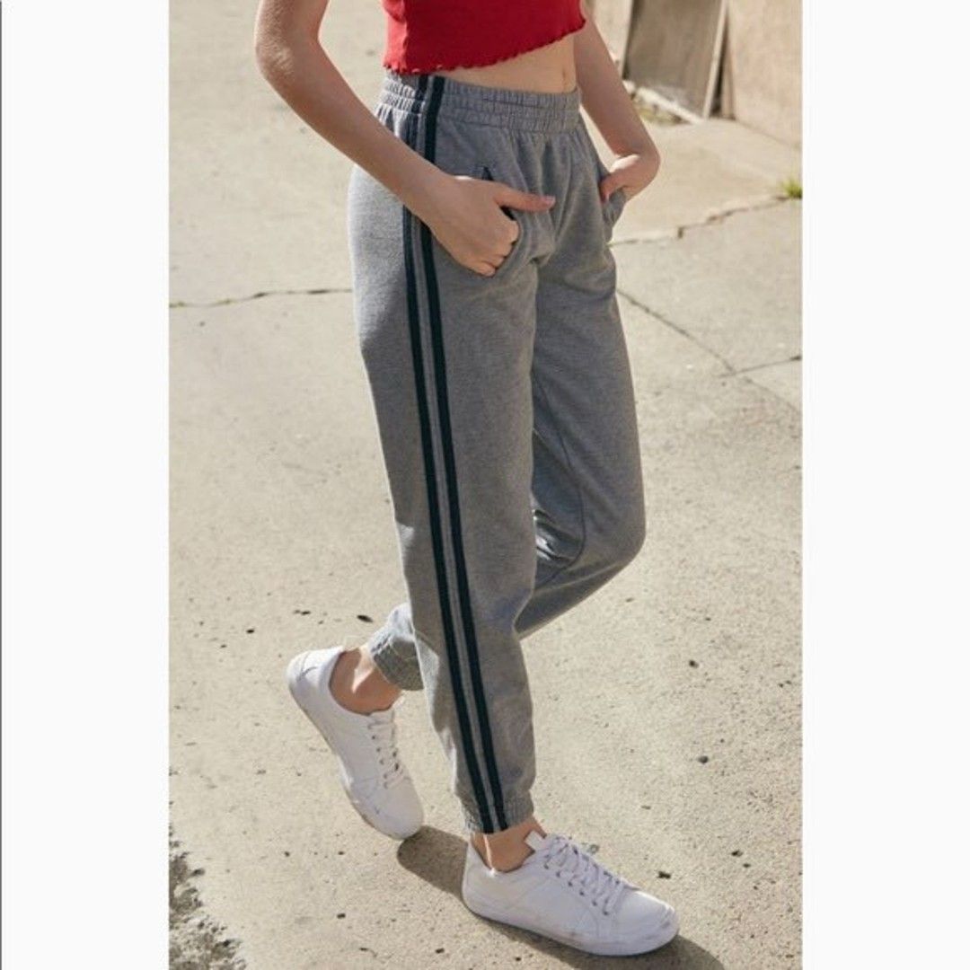 Authentic rare brandy melville sweatpants, Women's Fashion, Bottoms, Other  Bottoms on Carousell