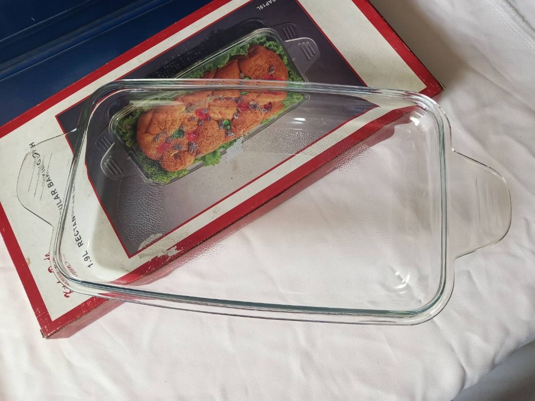 RECTANGULAR BAKING DISH (Category: Other Kitchenware & Tableware) located in Quezon City. Submitted by bigbluecheese (Listing ID 1268593763, Image 1). Description: RECTANGULAR BAKING DISH . Kitchen Pride brand 1.9 liters capacity Safe for: Dishwasher, Oven, Chiller, and Microwave use . NEVER BEEN USED Price: P400 RFS: Decluttering Buyer shoulders shipping and handling fee. Location: Congressional Avenue, Quezon City MOP: GCash / BDO / BPI .