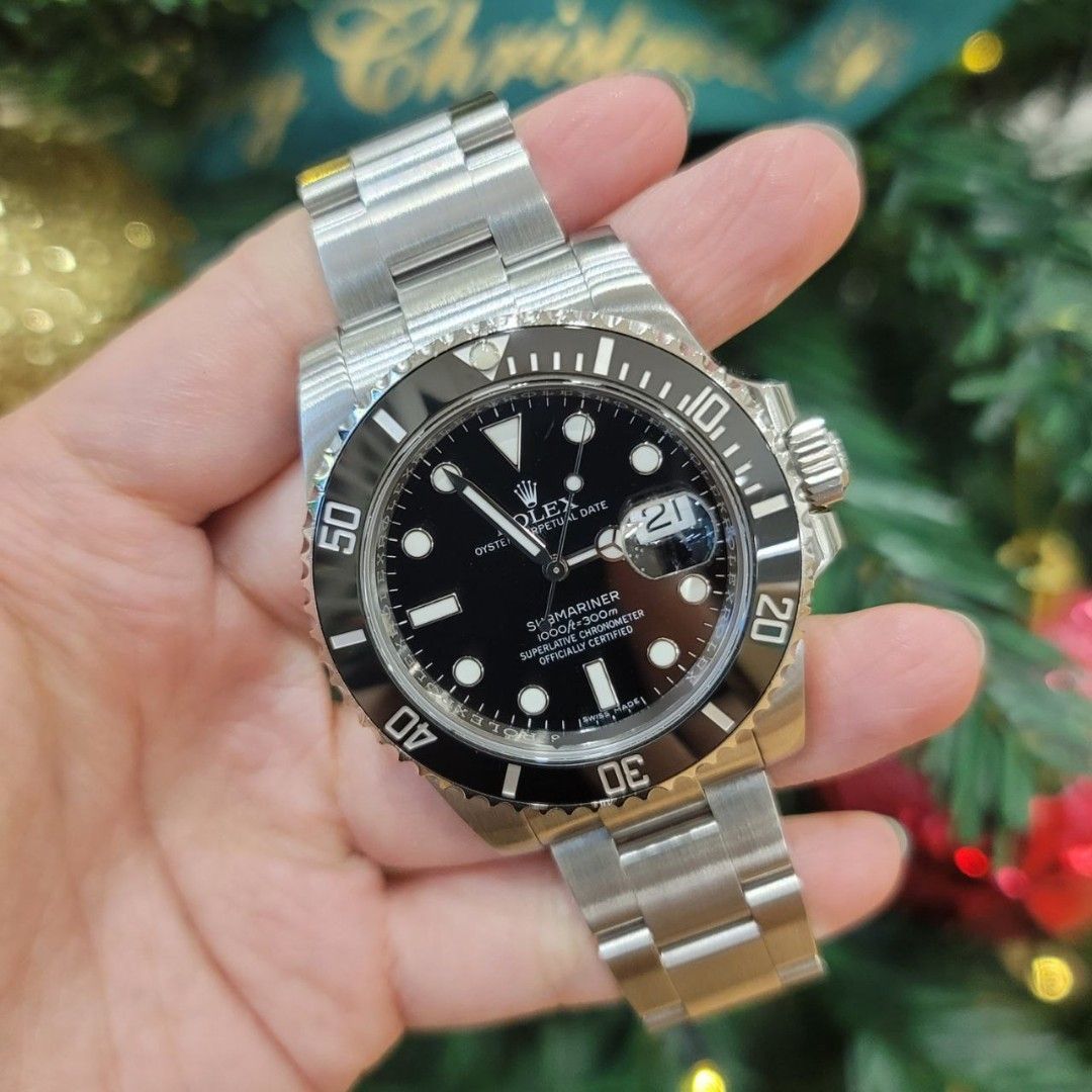 Submariner date 116610ln top