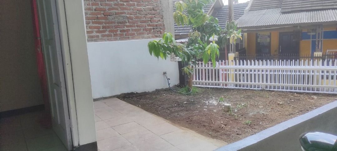 rumah_dijual_di_tanjungsari_de_1701326632_def270d4_progressive