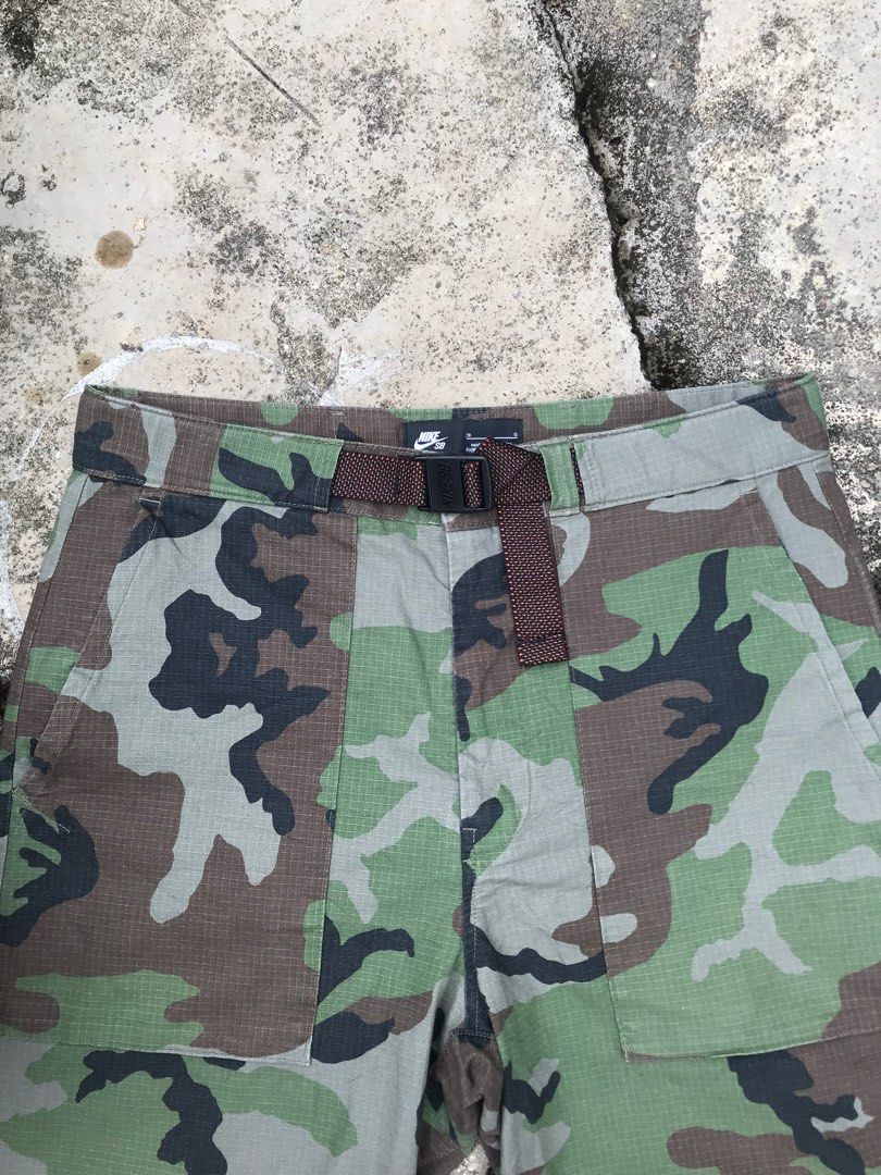 Nike sb outlet shorts camo