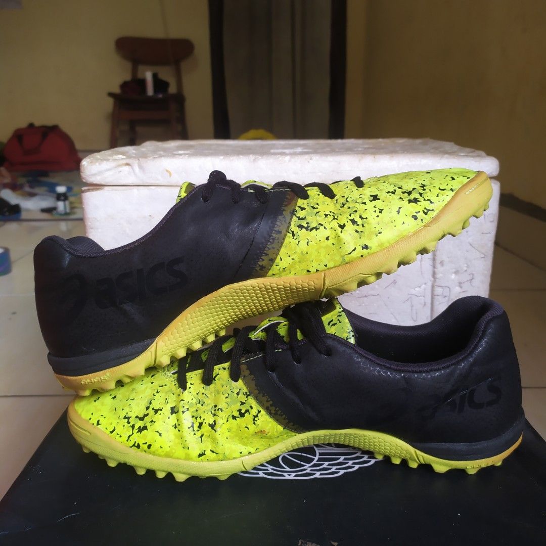 Sepatu Futsal Original 42 Asics Toque 5 TF Yellow Black Olah Raga