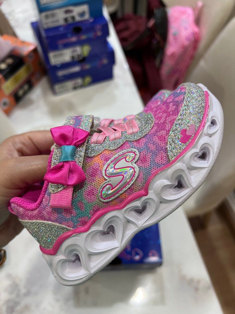 Skechers kids' heart lights hot sale sneaker
