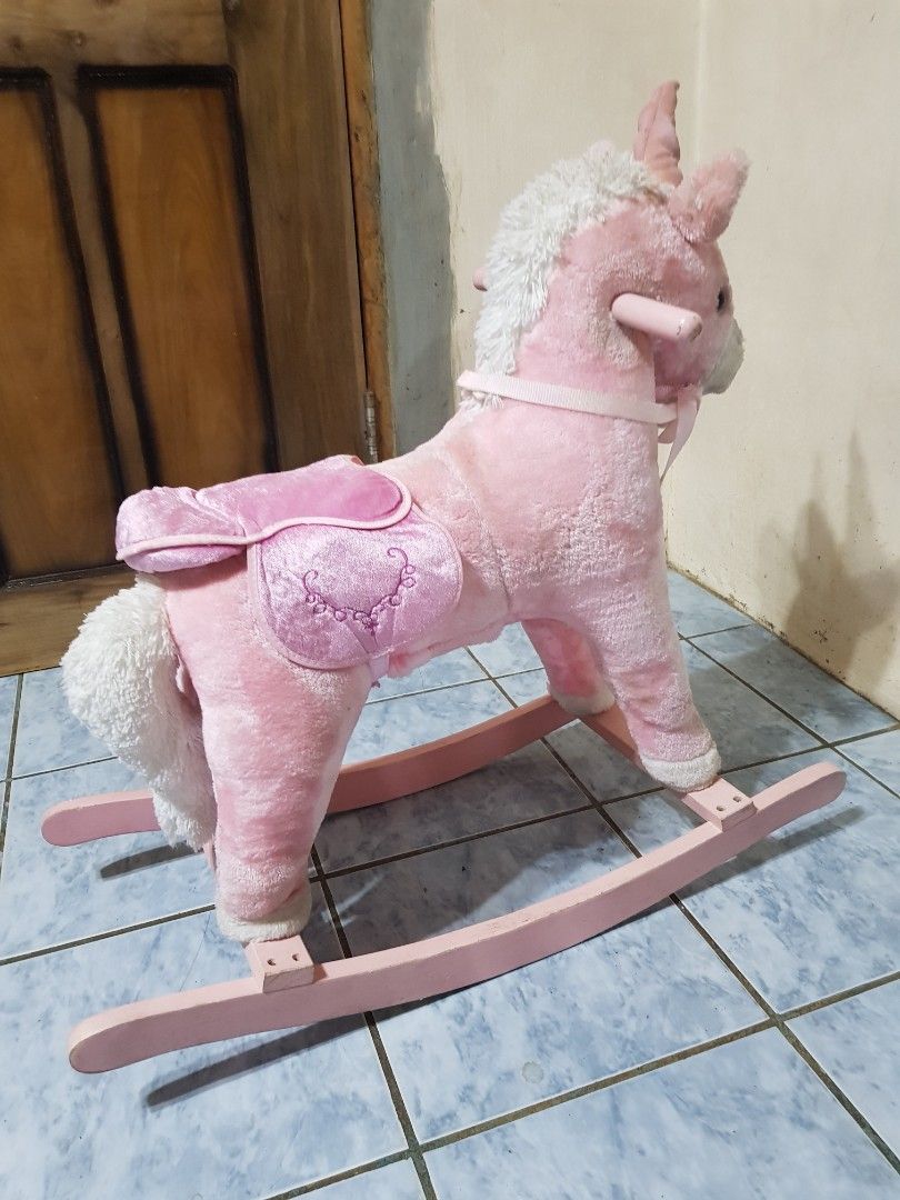Smyths rocking unicorn outlet