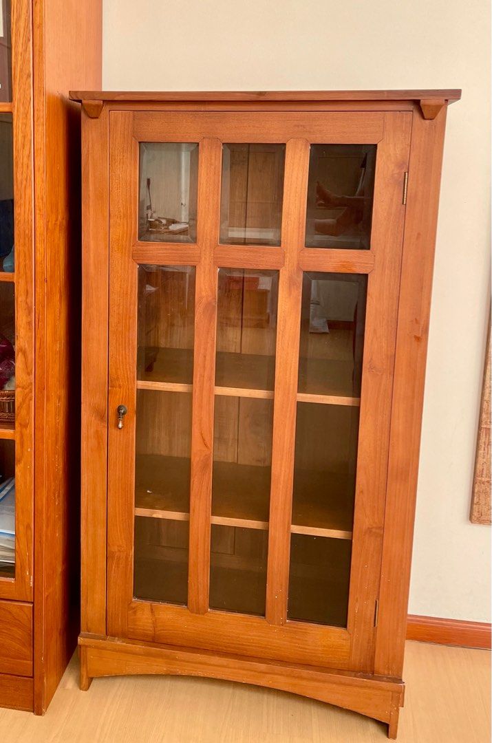 Solid wood display Furniture & Home Living, Furniture, Shelves, & Racks on