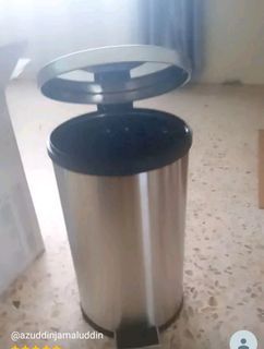 Stainless steel cover dustbin