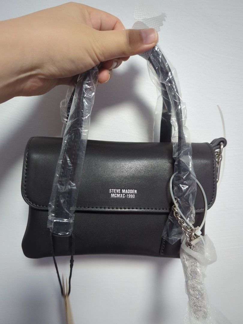 Steve madden black clutch on sale