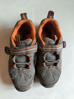 Stride rite waterproof store shoes