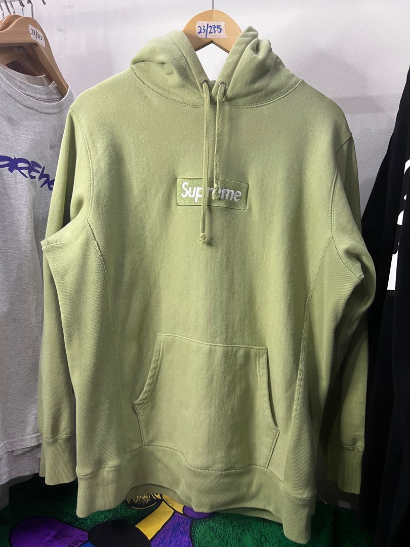 Supreme box deals logo hoodie grailed