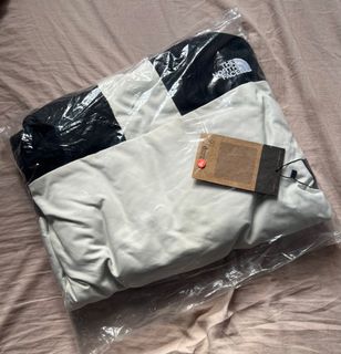 （分類：）位於 。 由 nikkileea 提交（商品編號 1268528001，圖片 1）。簡介： 。