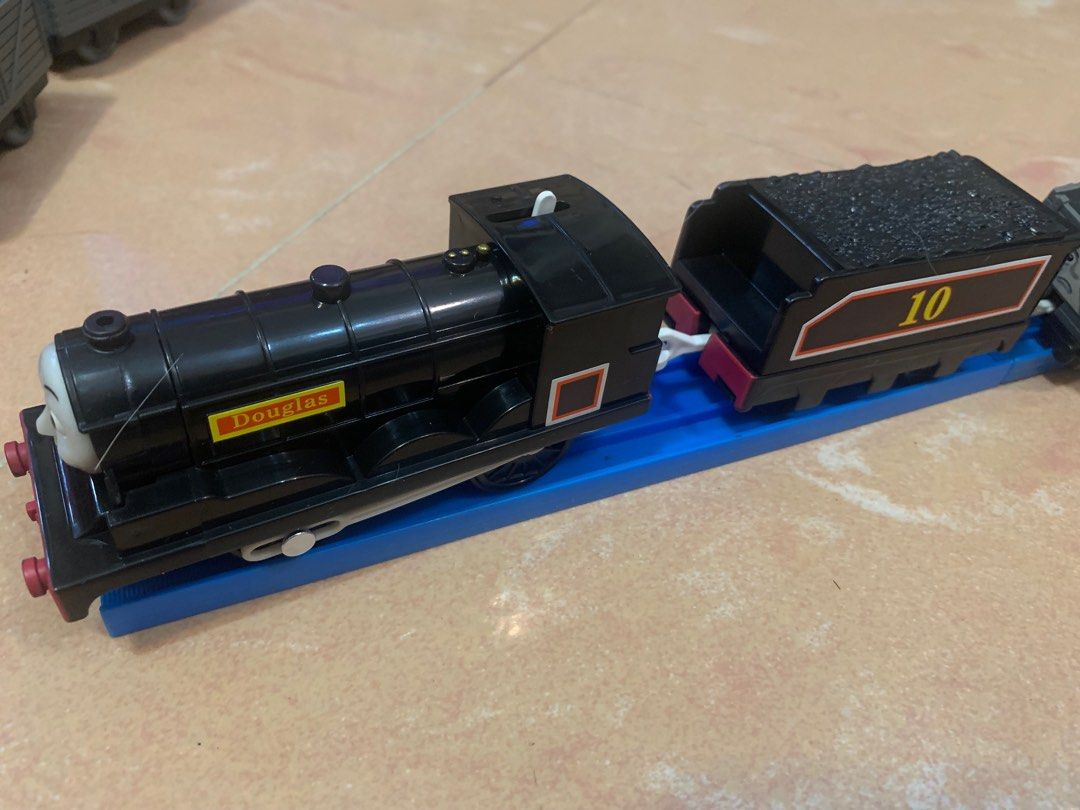 Trackmaster douglas cheap