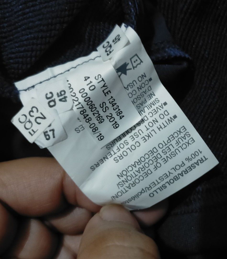 Under armour bike wear Men s Fashion Activewear on Carousell