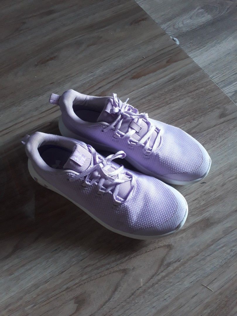 Under armour on sale women's ripple sneaker