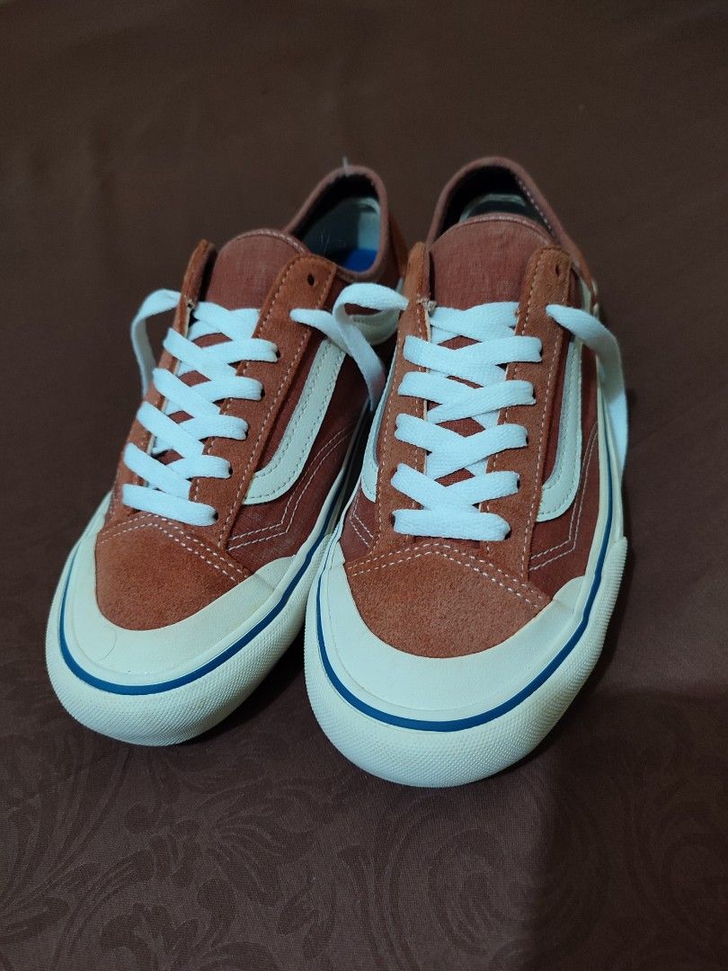 Vans ultra cush skate shoes Men s Fashion Footwear Sneakers on Carousell