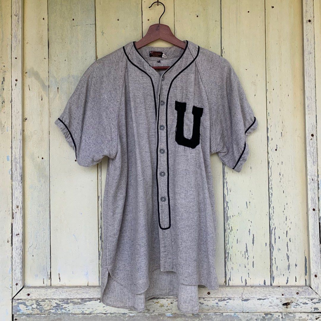 Wilson baseball sale shirt