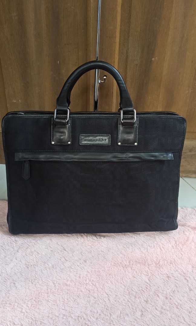 Vintage burberry laptop bag, Luxury, Bags & Wallets on Carousell