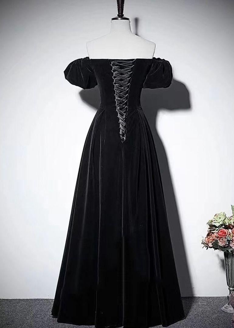 Designer vintage evening store gowns