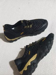 Pearlyo water shoes store