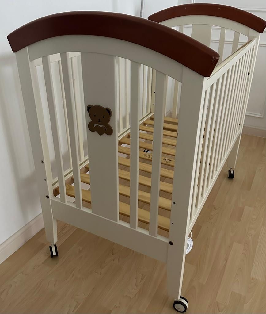 Wooden baby cots for sale sales