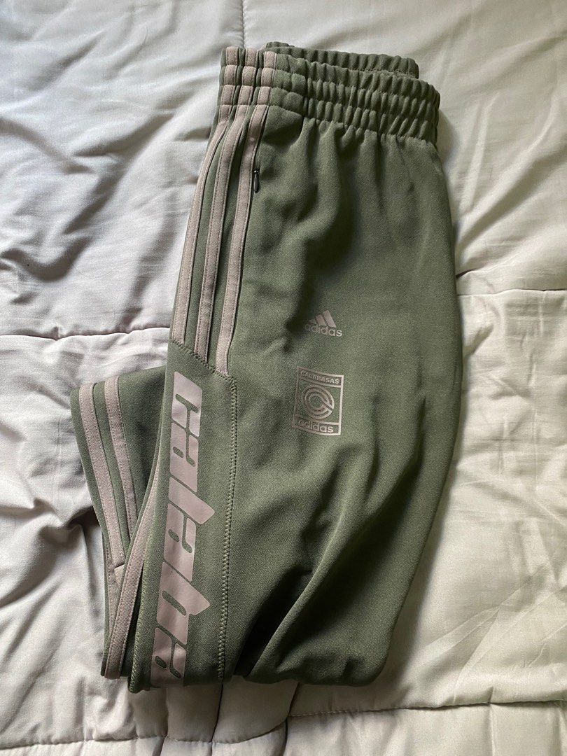Yeezy calabasas pants green store