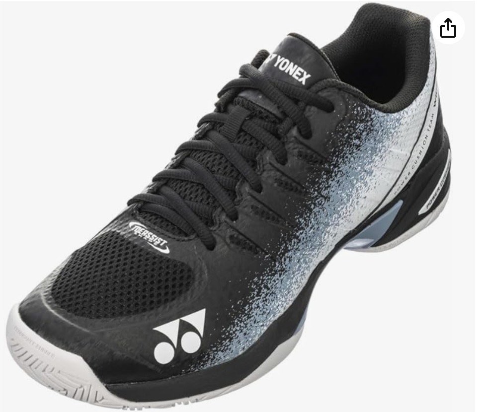 Yonex Tennis shoes wide fitting, 運動產品, 運動與體育, 運動與體育 球拍和球類運動 Carousell