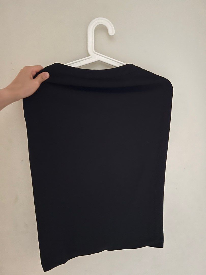 ZARA BASIC （分類：裙）位於 Hong Kong。 由 aarice 提交（商品編號 1268613175，圖片 2）。簡介： 。