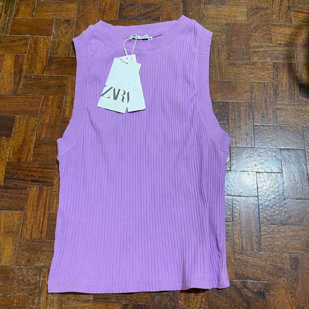 Racerback Top, Women's Fashion, Tops, Sleeveless on Carousell