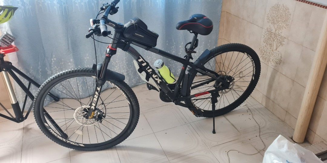 29 Trinx MTB Bicycle Sports Equipment Bicycles Parts Bicycles on Carousell