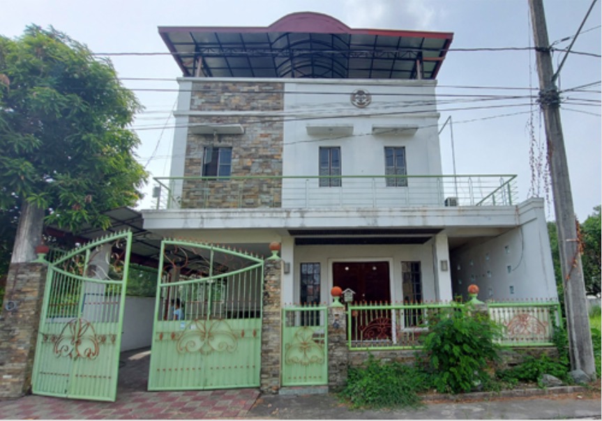 6BR HOUSE AND LOT FOR SALE IN Northfields Executive Village Ph1