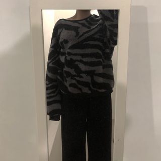 斑馬紋上衣/燈芯絨長褲