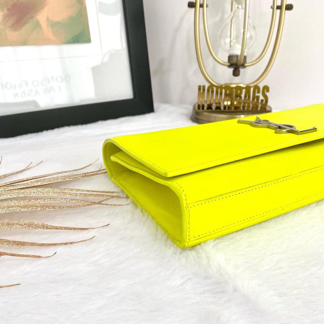 Neon green ysl clutch outlet
