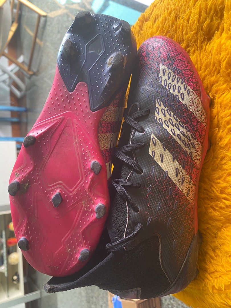 ADIDAS PREDATOR DEMONSCALE RED AND PURPLE FREAK High