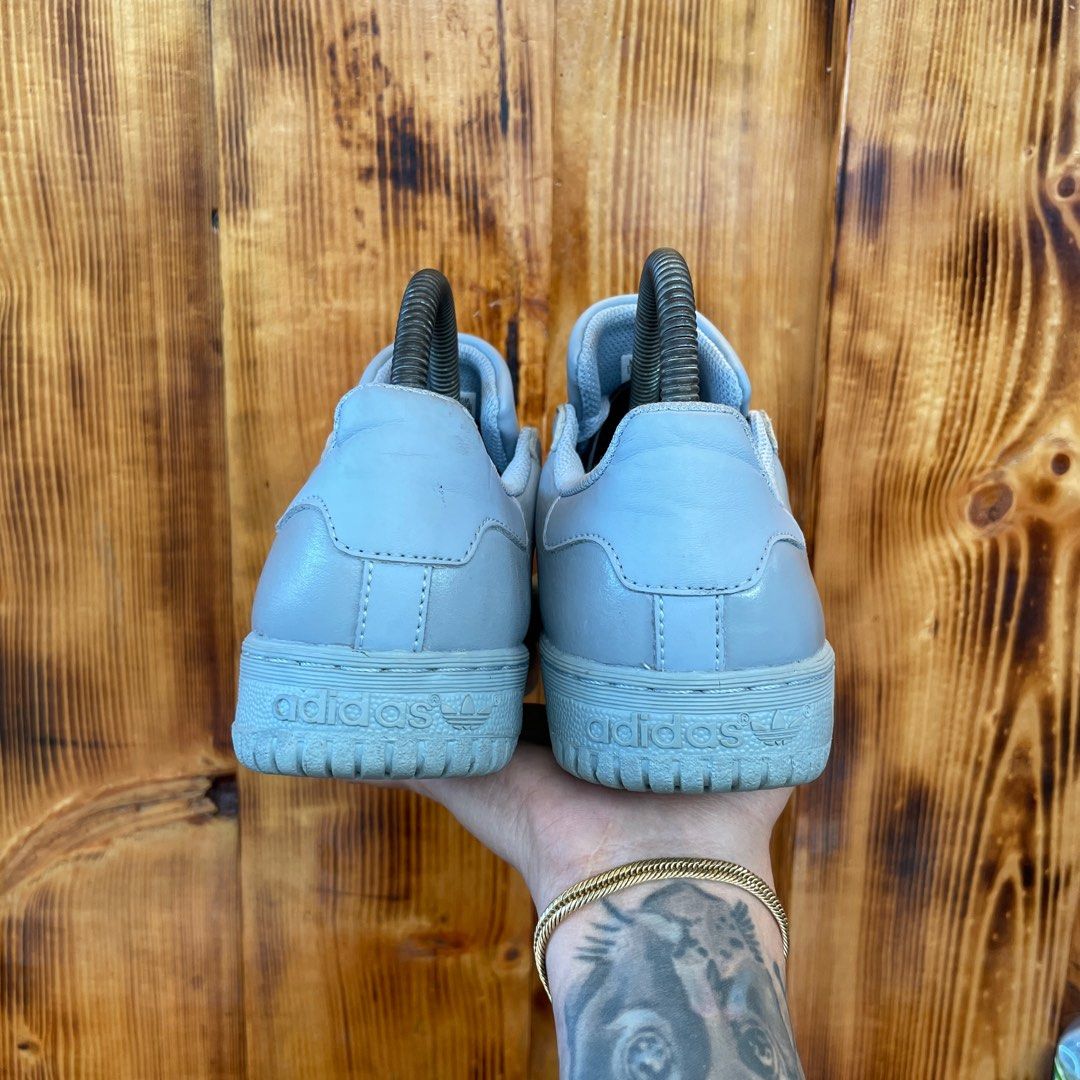 Adidas best sale calabasas blue
