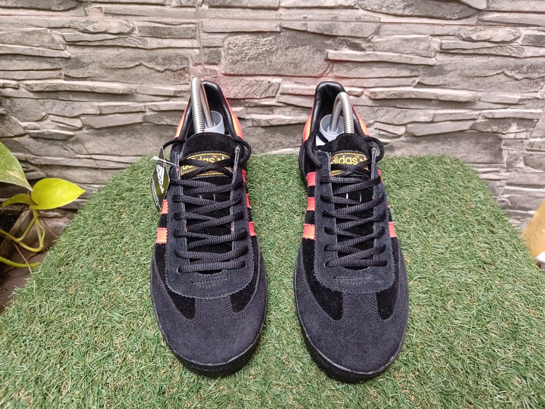 Adidas spezial size 42