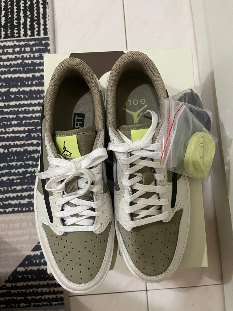Air Jordan 1 Low Golf x Travis Scott, Men's Fashion, Footwear