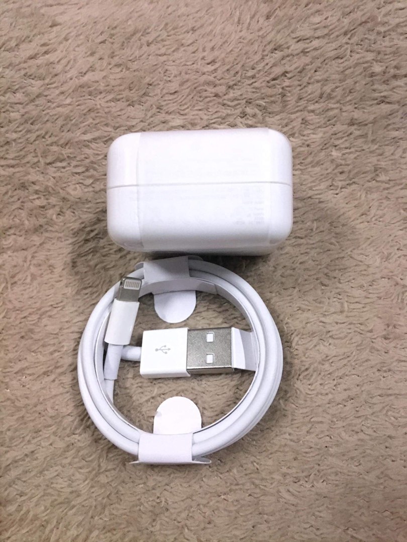 Apple iPhone Lightning Cable and 12 Watts Adapter, Mobile Phones