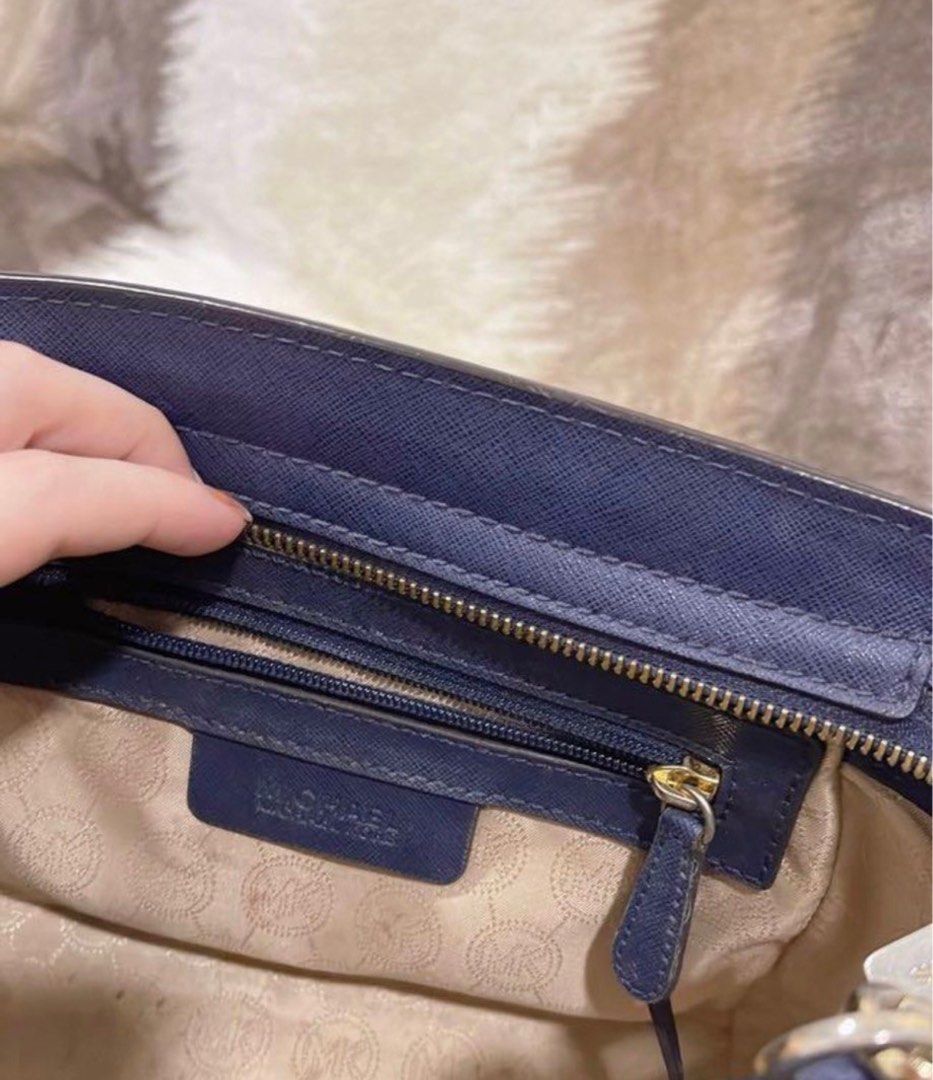 Mk selma deals sling