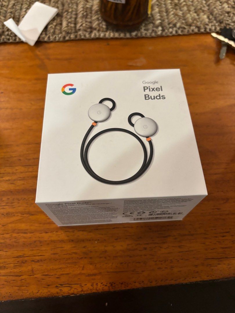 Wired store pixel buds