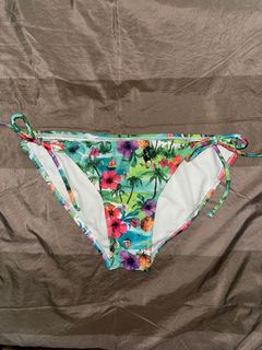 (Category: ) located in . Submitted by jk49342 (Listing ID 1263830310, Image 1). Description: .