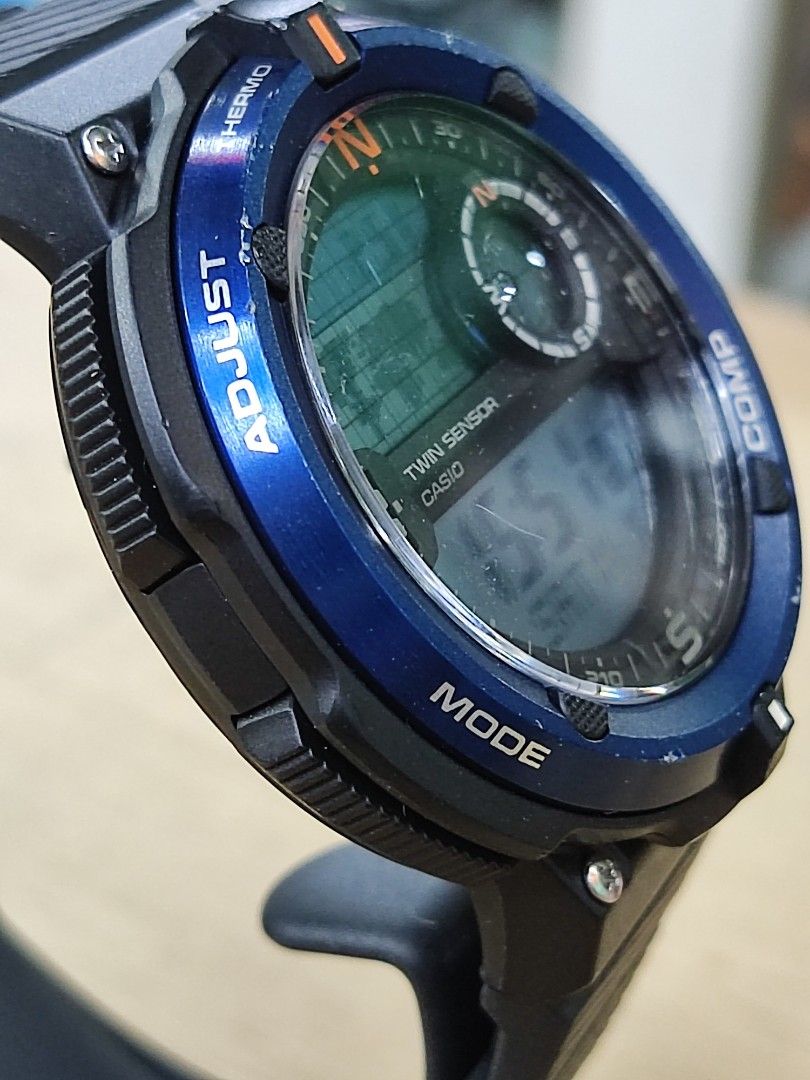 Casio men's twin sales sensor sgw600h