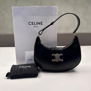 Celine Triomphe Bucket Bag Medium, Women's Fashion, Bags & Wallets,  Shoulder Bags on Carousell