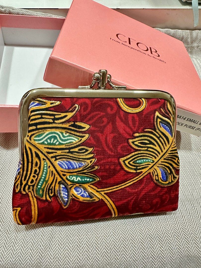 Prada kiss sales lock coin purse
