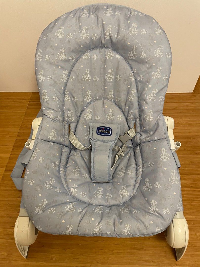 Chicco hoopla baby bouncer and rocking chair clearance