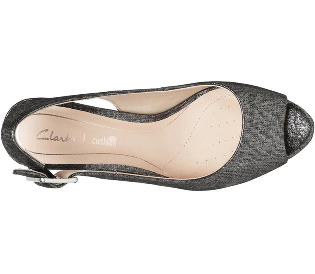 Clarks peep clearance toe heels
